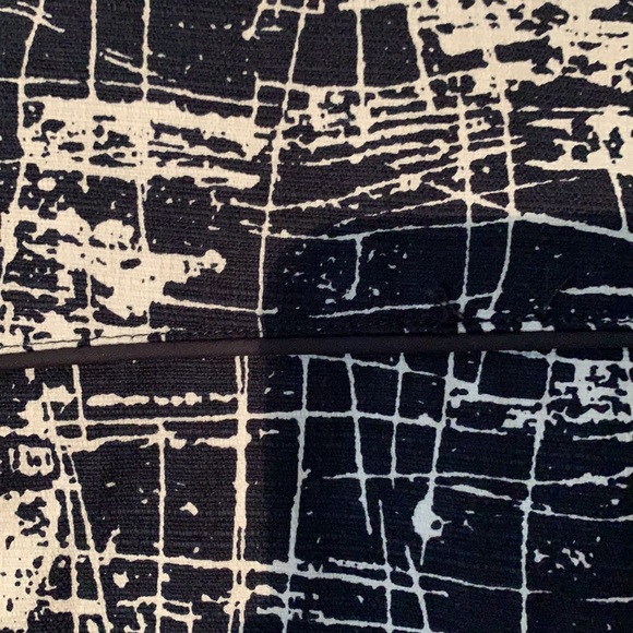 Short Kenar Jacket - Picture 6 of 10